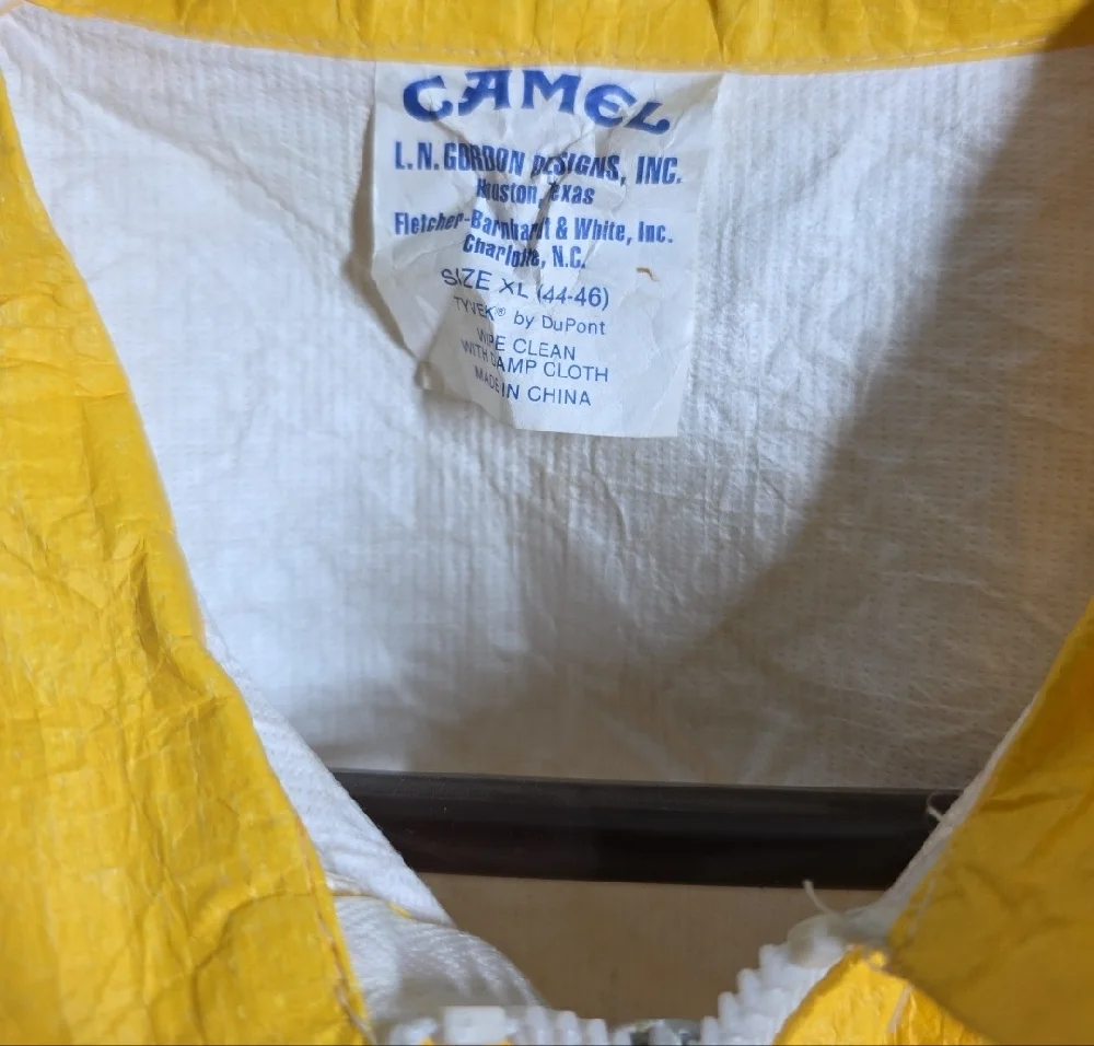 Camel Cigarette Promo Yellow Zip-Up Jacket - Picture 2 of 4